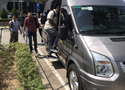 Dịch vụ thuê xe dcar limousine 9 chỗ Dịch vụ thuê xe dcar limousine 9 chỗ