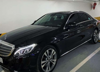 Thuê xe mercedes C class có lái Thuê xe mercedes C class có lái